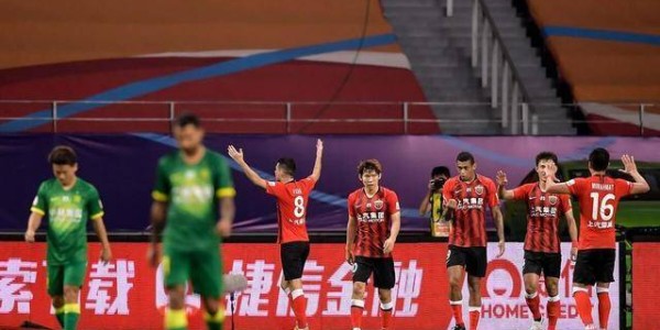 法甲巴黎补时争议绝杀里尔，终结对手三连胜登顶引热议