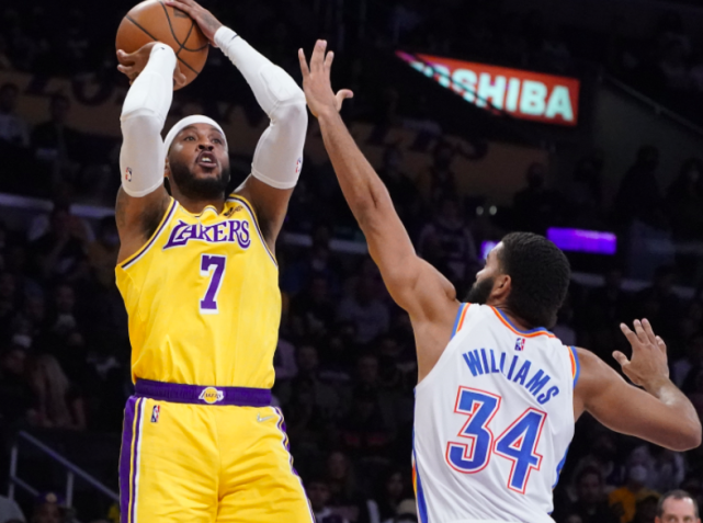 NBA-爱德华兹45分准绝杀尼克斯，森林狼加时逆转登顶东部